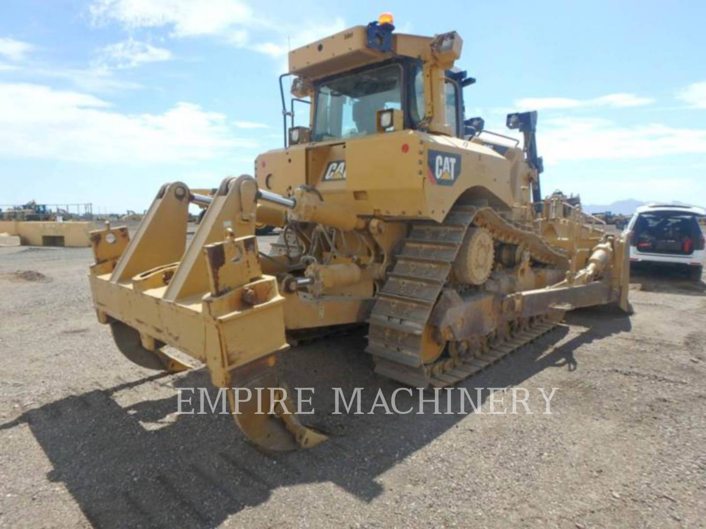 Caterpillar D8T, 5671 hours, S/N: FMC01241, 2018 - Image 5