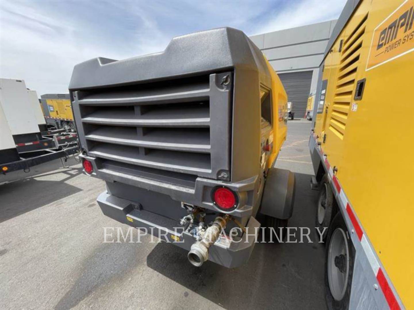 Atlas-Copco XAS400CD, 1067 hours, S/N: UVC302036, 2024 - Image 3