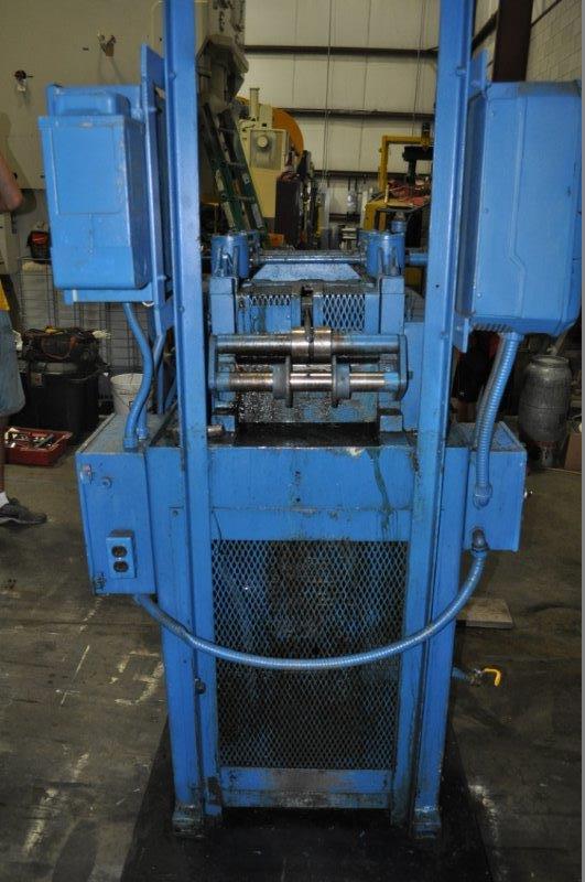 12" x .025" Littell #212-17PD, 17-roll straightener, entry & exit pinch rolls, Lincoln lube system, good - Image 4