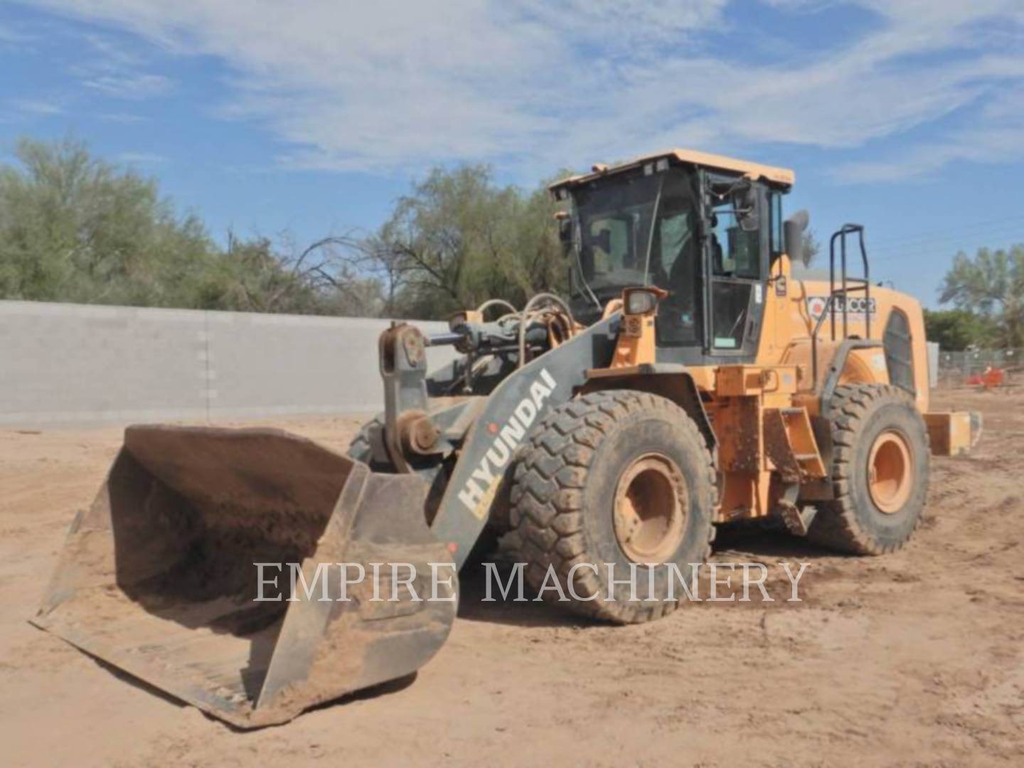 Hyundai 960, Wheel Loader, 5353 hours, S/N: HHKHWL60TL0000166, 2021 - Image 1