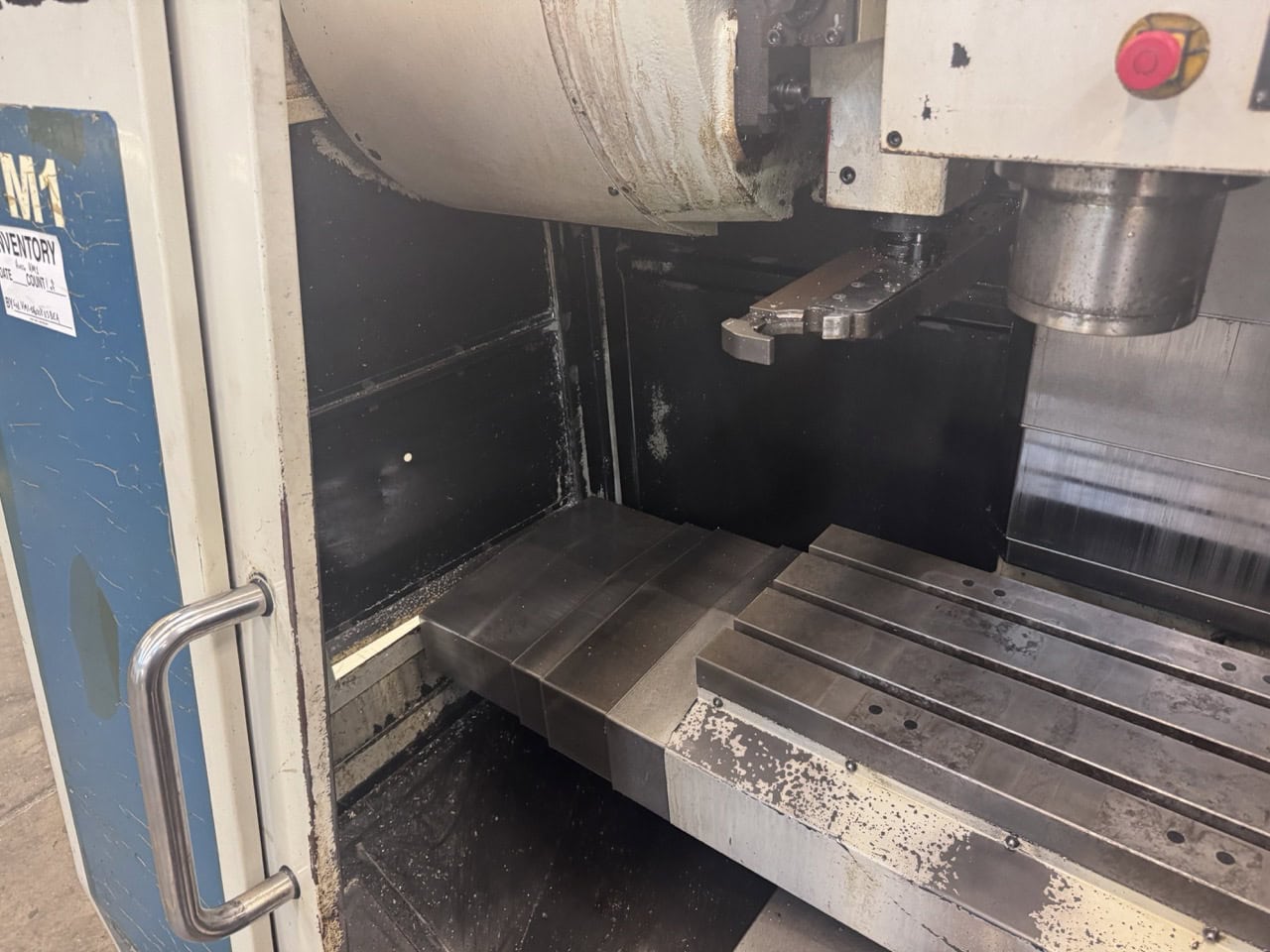 Hurco #VM-1, CNC vertical machining center, 26" X, 14" Y, 18" Z, 30" x 14" table, 8000 RPM, CAT 40, 15 HP, 16 - Image 8