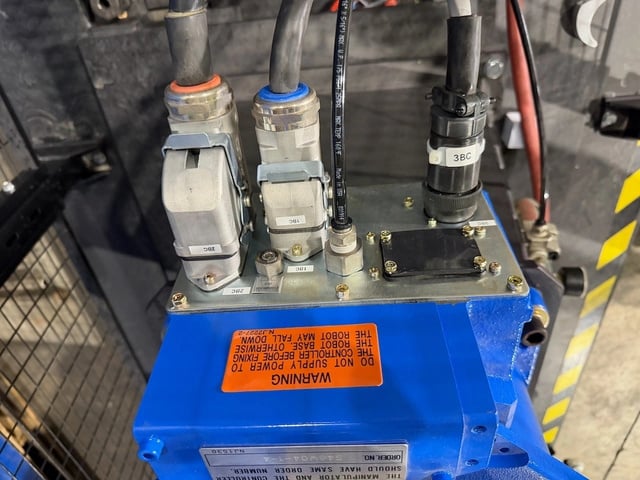 Yaskawa Motoman HP20D, 6-Axis Robot, 20 kg payload, 1717 mm reach, LoadWorld machine tending cell, DX100 - Image 8