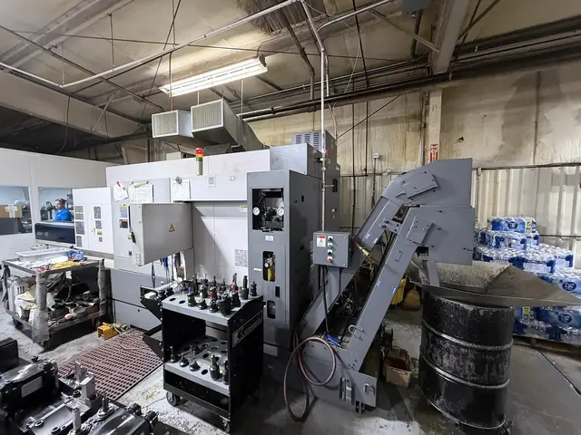 Okuma #Multus-B300-W, 5" axis CNC turning center, 23.6" swing, 16.9" turning diameter, 41.34" length, 3" bar - Image 2