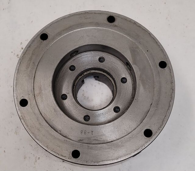 6" Buck #2063R, 3-jaw self-centering scroll lathe chuck, flat back, 1-1/2" thru hole, 3000 RPM, w/ chuck key - Image 7
