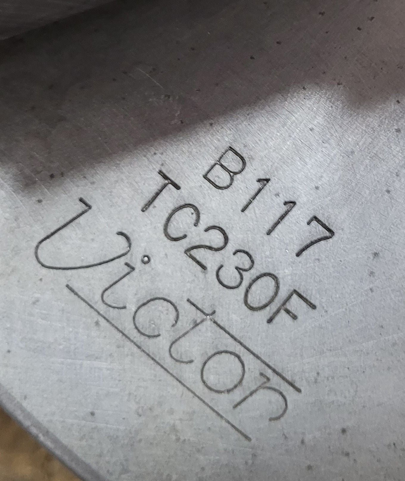 9" Kobayasi Victor #TC230F, 3-jaw lathe chuck, plain back, 2-3/4" thru hole, 1600 RPM, w/ chuck key, plate & - Image 8
