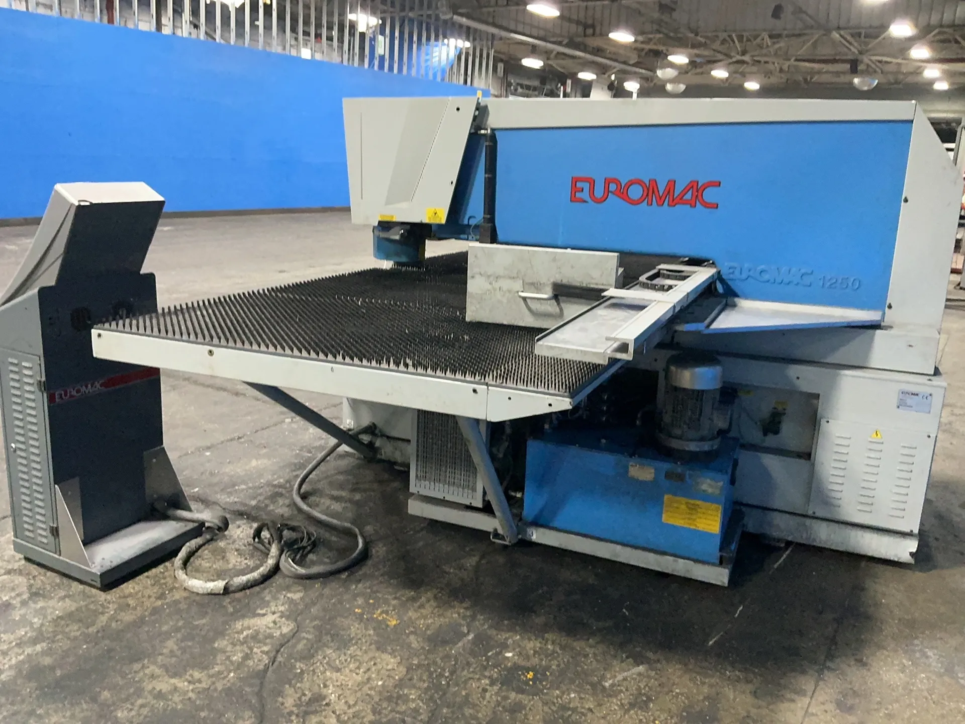 Euromac #BX-1250/30, CNC Punch Press, 68" x 155" capacity, 6" diameter, 2011 - Image 6