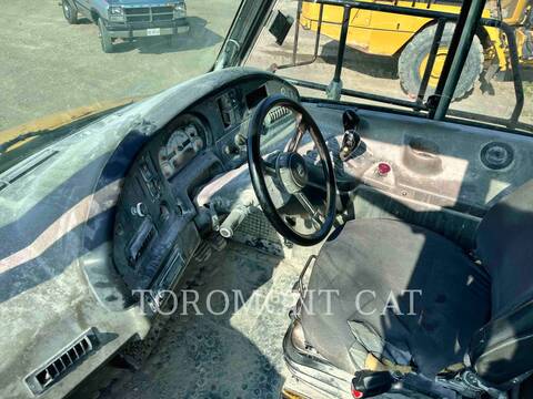 Caterpillar 730, Articulated Truck, 28527 hours, S/N: B1M00355, 2005 - Image 5