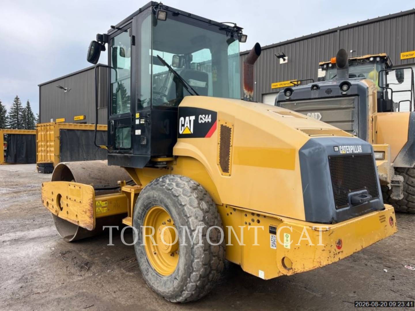 Caterpillar CS44, Compactor, 3305 hours, S/N: M4C00841, 2015 - Image 4
