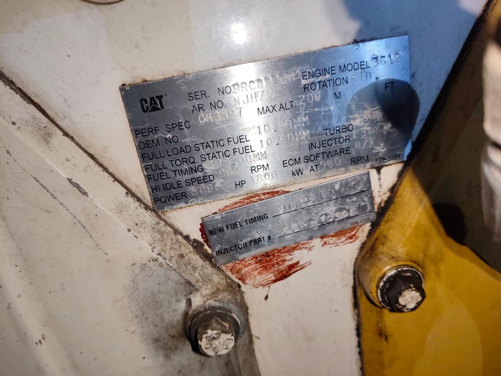 Caterpillar #3612, diesel generator set, 60hz 11 KV, 2005 (8 available) - Image 8