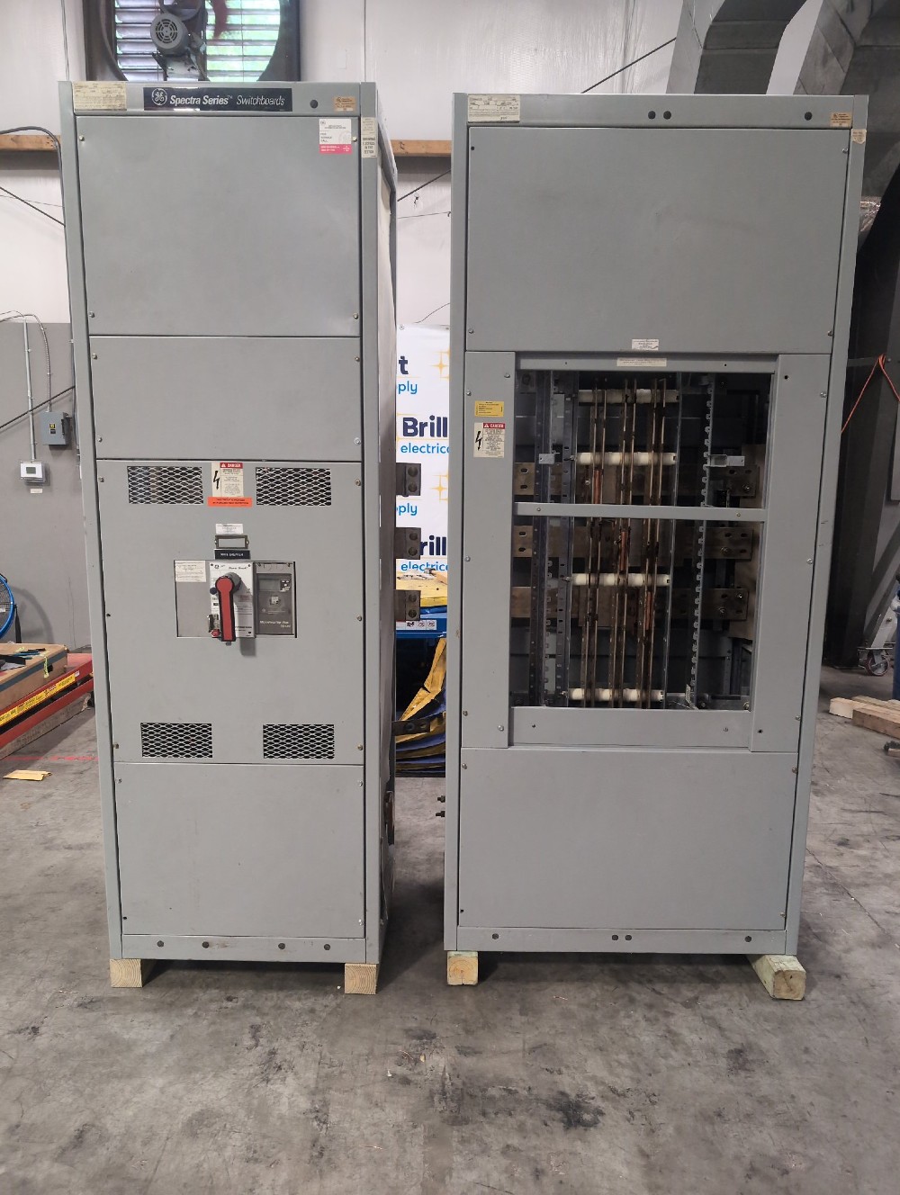 1600 Amps, General Electric #Spectra-Series, Power Break Switchboard, 480/277 Volts, 3-phase, Nema 1 - Image 1