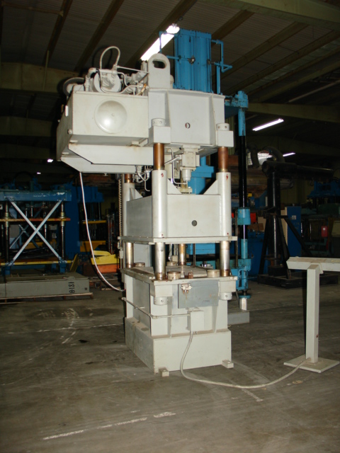 150 Ton, Dake, 48" x38", 4-post, down-act, 15" stroke, 15" daylight, 41" work hght, AB PLC, 30 HP, #2534 - Image 2