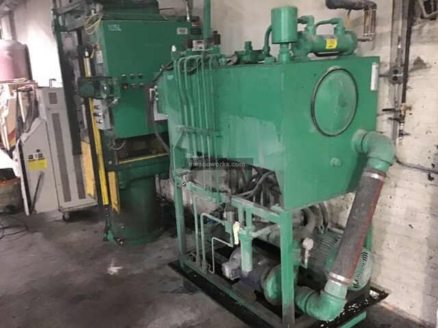 206 Ton, Lawton, 4-Post Up-Acting Hydraulic Press, 18" stroke, 28.5" x 24" bed, 14.5" bore, 2500 psi - Image 3