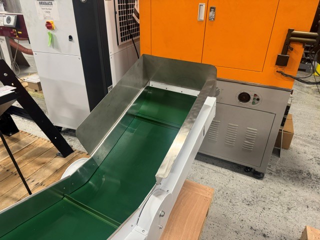 12.6" wide, Shini #CB-5, adjustable nose over conveyor, 230 V., 1 Ph., new, 2026 - Image 4