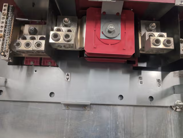 1200 Amp. Square D, E1, 480Y/277 Volts, 3PH 4W MLO 66 Cir Indoor Panelboard - Image 7