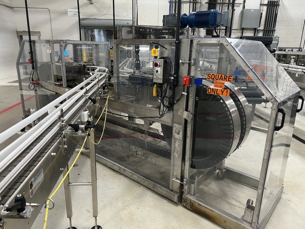 US Bottlers #PG-54-78-VP-PP-S-11-556, 54 Valve Explosion Proof Alcohol Bottling Line - Image 3