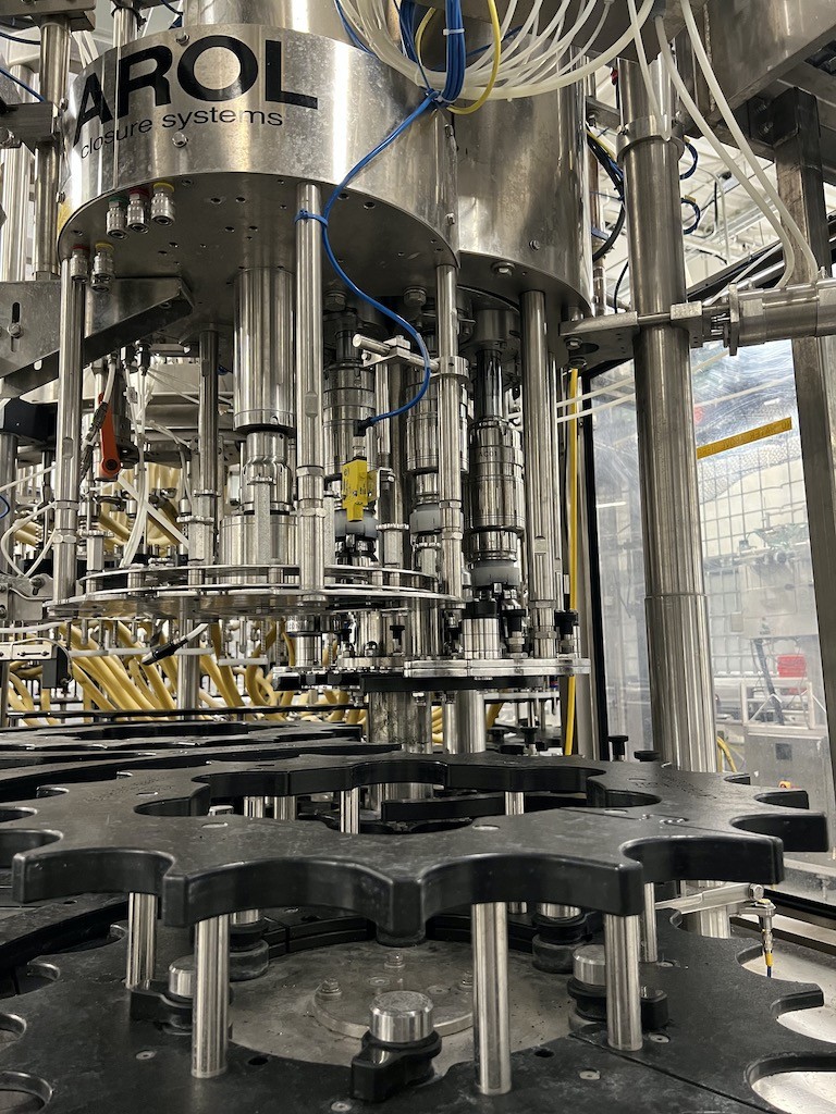 US Bottlers #PG-54-78-VP-PP-S-11-556, 54 Valve Explosion Proof Alcohol Bottling Line - Image 6
