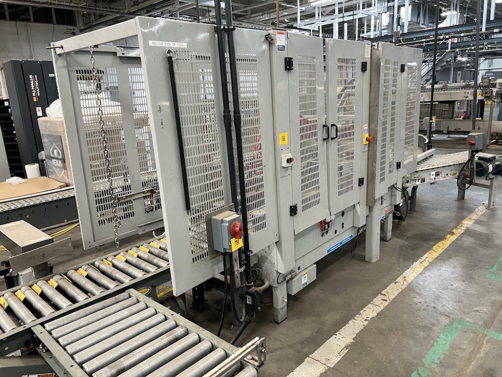 US Bottlers #PG-54-78-VP-PP-S-11-556, 54 Valve Explosion Proof Alcohol Bottling Line - Image 8