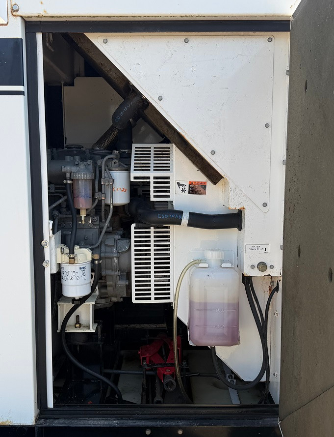 62 KW Multiquip #DCA70USI, diesel generator set, 277/480 Volts, 3-phase, 1800 RPM, Isuzu FF-4BG1T engine - Image 2