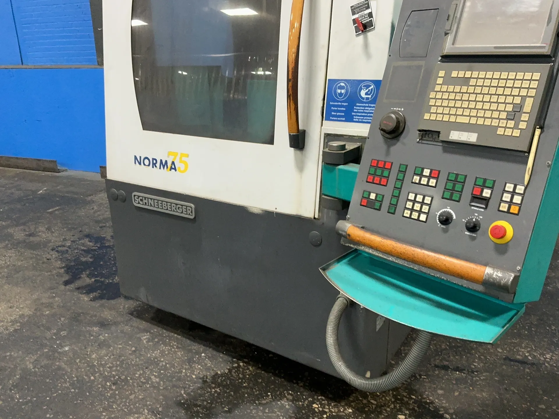 Schneeberger #Norma75, CNC tool & cutter grinder, 12" x 36" capacity, Fanuc control, 208-600 V., 1999 - Image 4