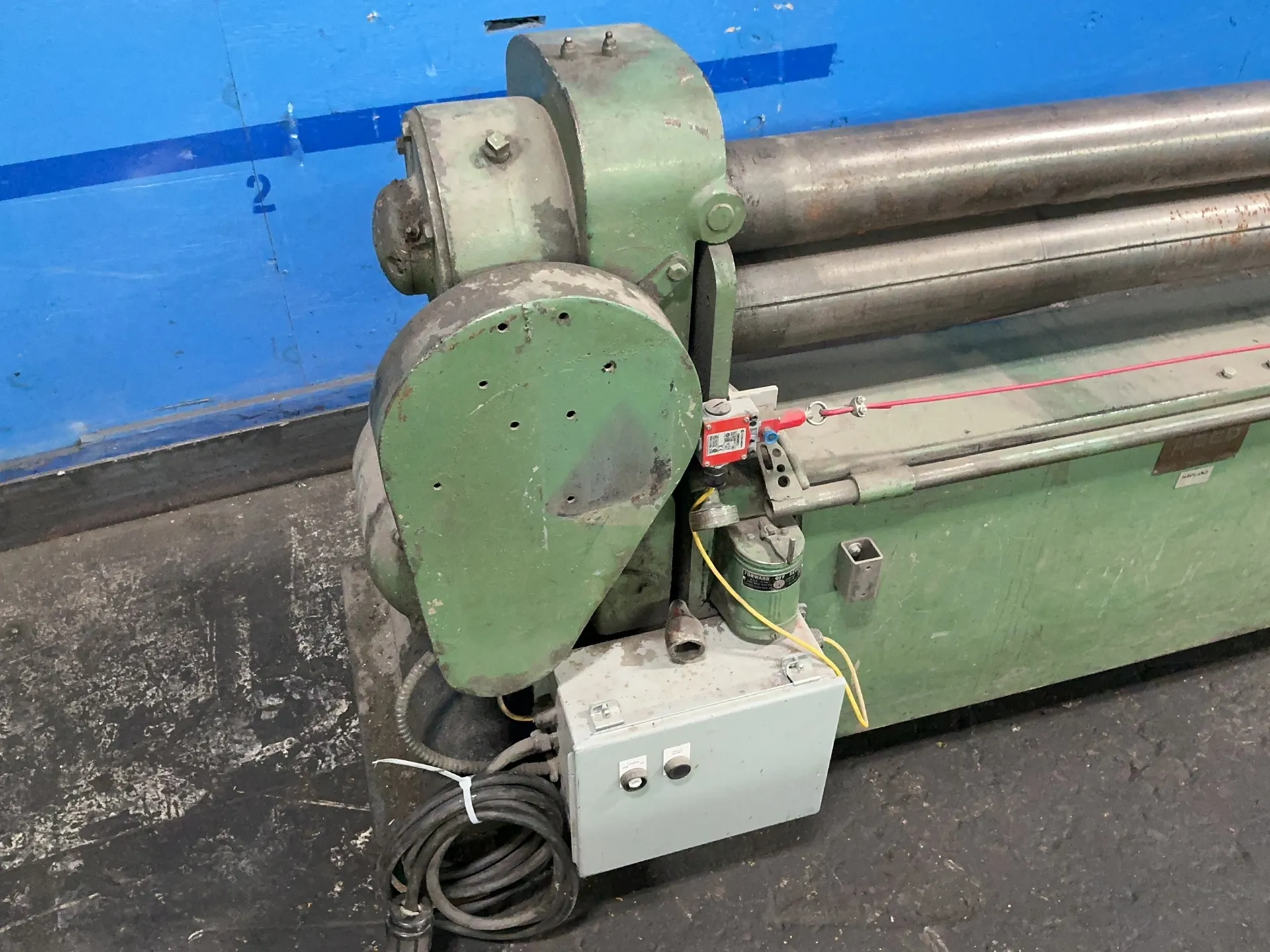 50" Reed-Prentice Engineering #450, powered slip roll, 3 rolls, wire grooves, 1 HP, 220-440 V., 3 Ph. - Image 2