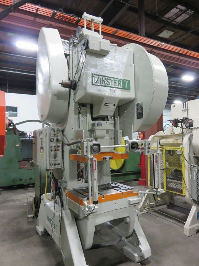 75 Ton, Minster #7, 5" stroke, 17" Shut Height, 45-90 SPM, air clutch & brake, s/n #SS-7-23737, #13699J - Image 1