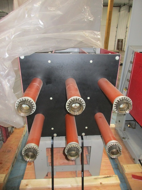 2000 Amps, Siemens, 15-3AF-1000A-77, 100-140 VDC vacuum retrofit - Image 4