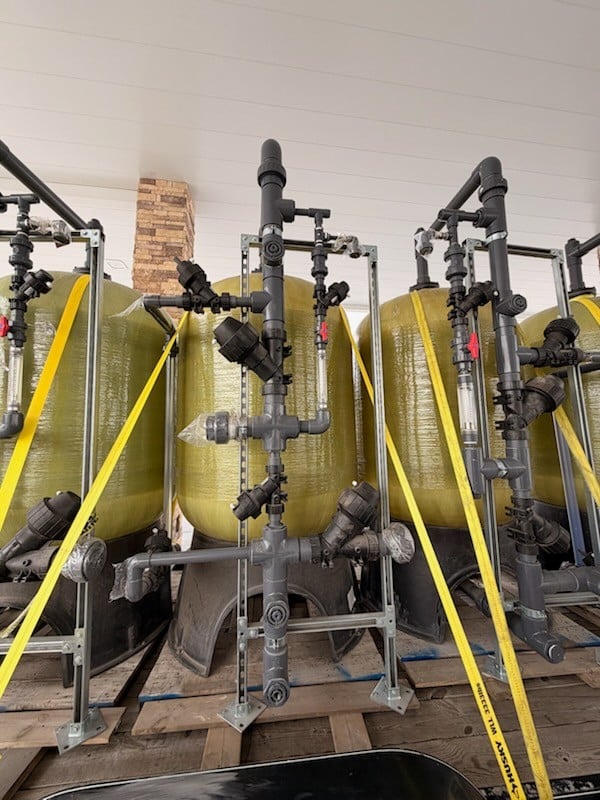 Nelsen, 300 GPM Two Bed Demineralizer, (4) 48" x 72" Structural Fiberglass Tanks, AquaMatic 962 Control - Image 3
