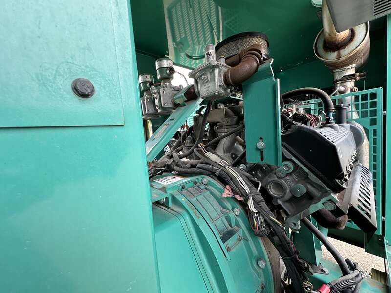 60 KW Cummins #GGHG, Natural gas generator set, 120/208 Volts, 97.5 HP @ 1800 RPM, Ford WSG1068 engine, EPA - Image 5