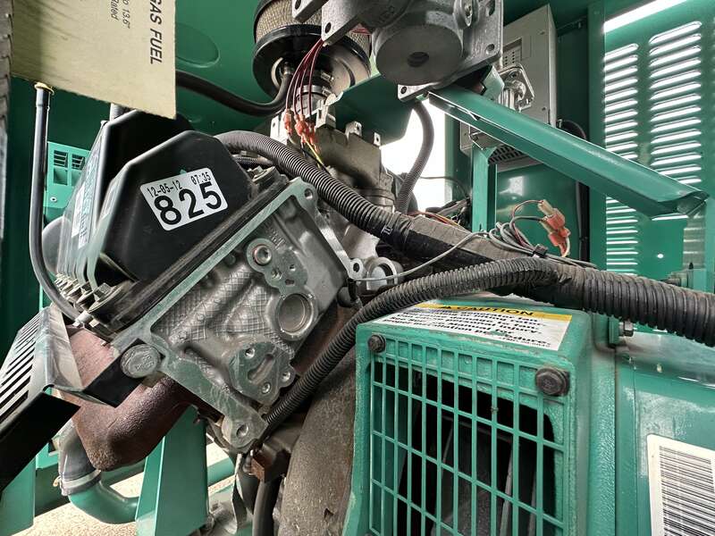 60 KW Cummins #GGHG, Natural gas generator set, 120/208 Volts, 97.5 HP @ 1800 RPM, Ford WSG1068 engine, EPA - Image 7