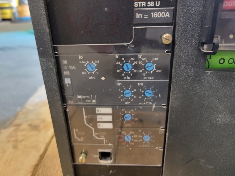 1600 Amps, Merlin Gerin, M16H1, 3-Pole Masterpact Air Circuit Breaker, STR 58 U trip, 65 kA, draw-out - Image 3