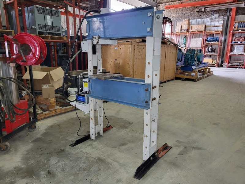 55 Ton, OTC #1845, H-Frame Hydraulic Shop Press, 13" stroke, 10,000 psi, 115/230 Volts, 1PH - Image 4