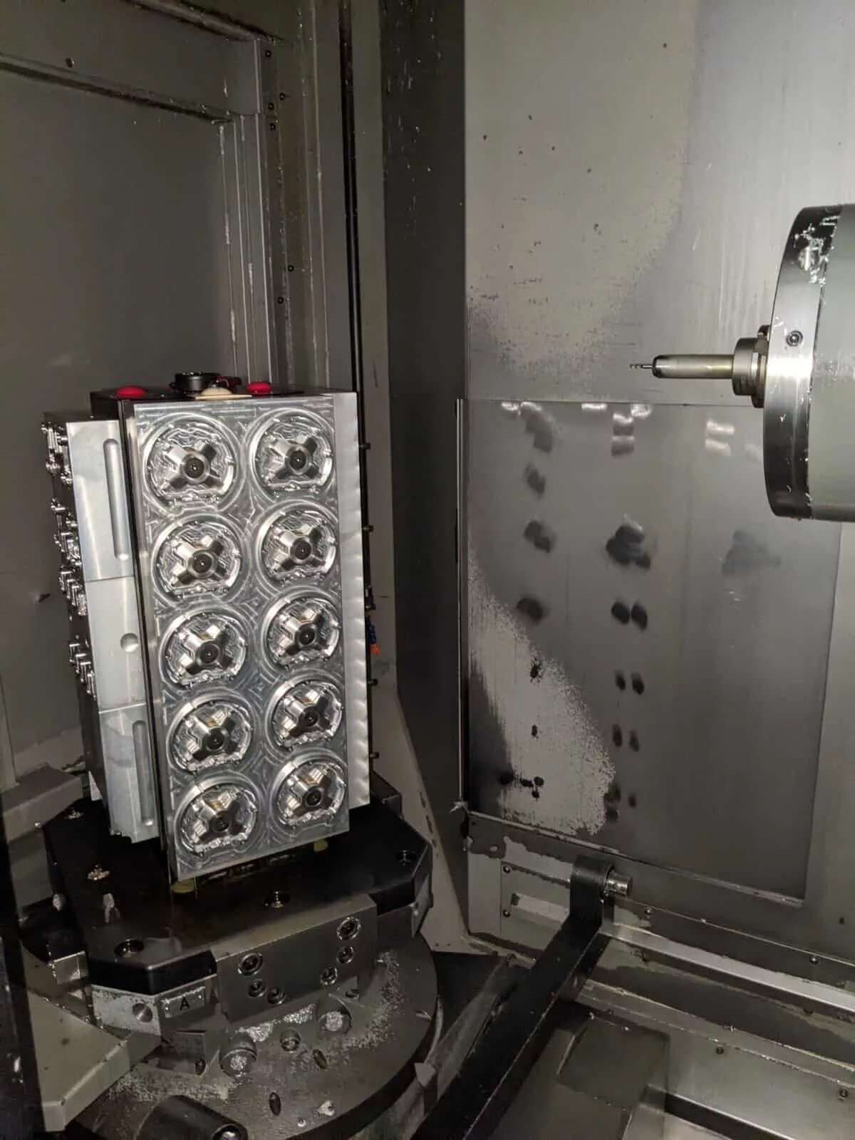 Toyoda #FH400J, CNC Horizontal Machining Center, 23.6" X, 22" Y, 24.8" Z, 15.75" pallet, 30 HP, 15000 RPM - Image 3