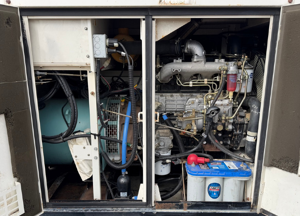 35 KW Multiquip #DCA-44SPx3, diesel generator set, 120/240 Volts, 1-phase, 1800 RPM, Isuzu B-4BG1 engine - Image 2