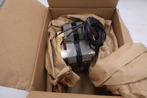 Cutler-Hammer #2147A11G01, Control Transformer, NEW - Image 2