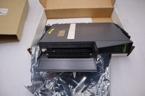 Giddings & Lewis #502-03840-23R2, PIC900 Programmable PLC, NEW - Image 1