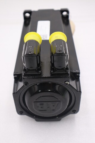 Allen-Bradley #MPL-B4540F-MJ74AA, Servo Motor, NEW - Image 3