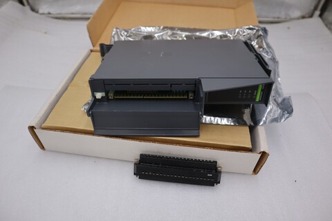 Giddings & Lewis 502-03840-04R0 Pic900 Servo Encoder 4Ao 3Ei Module NEW IN BOX - Image 2