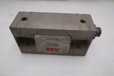 Abb pressductor pftl 101a 2.0kn pillowblock load cell stk gs16a - Image 3