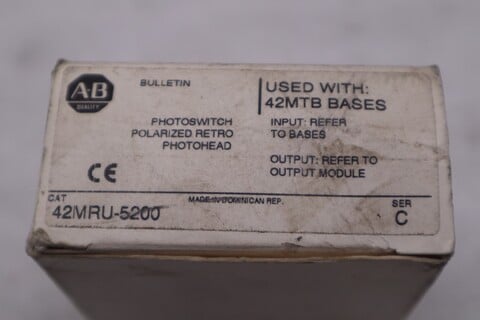 NEW OPEN BOX Allen-Bradley Allen Bradley 42MRU-5200 /C Photoelectric Sensor STOCK GF697A - Image 1