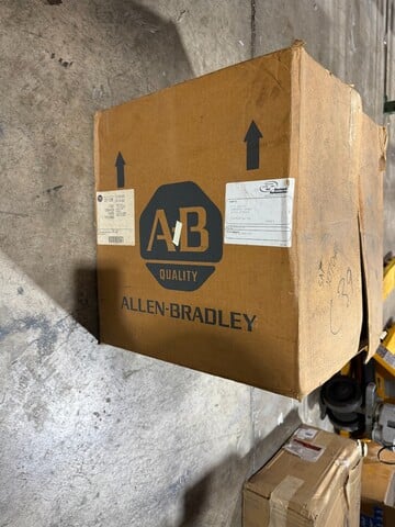 Allen-Bradley Bradley 2112B-BAC-6XP-24R-41-79UL-803-901-850DUP FUSIBLE SIZE 1 MCC BUCKET - Image 1