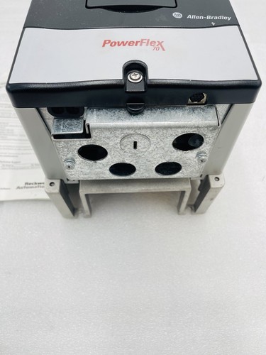 Allen bradley 20ad2p1a0aynaeg0 powerflex 70 adjustable frequency ac drive #2249 - Image 2