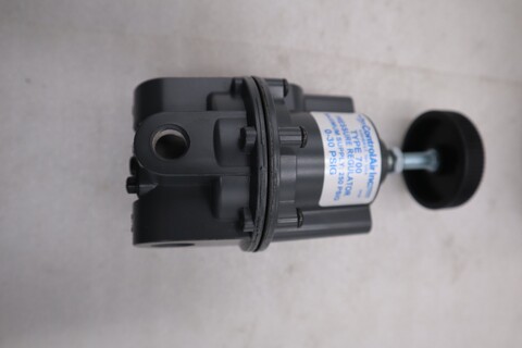 Control air inc. 700-cd pressure regulator new open box stock gf219a - Image 3