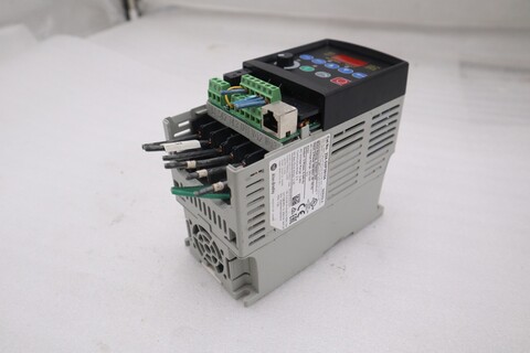 Allen Bradley 22A-D2P3N104/A PowerFlex 4 AC Drive 480V 3Ph 1 HP 2.3A STOCK H90A - Image 3