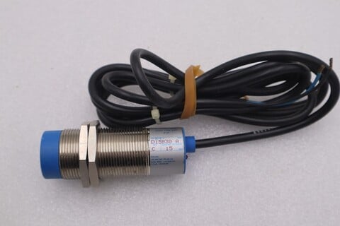 Allen bradley 871c-d15b30 photo switch ser a #k-551a - Image 1