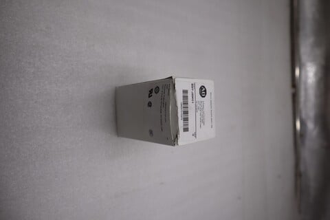NEW OPEN BOX AB Allen Bradley 800T-J20KC1 Selector Switch 800TJ20KC1 STK H273A - Image 2