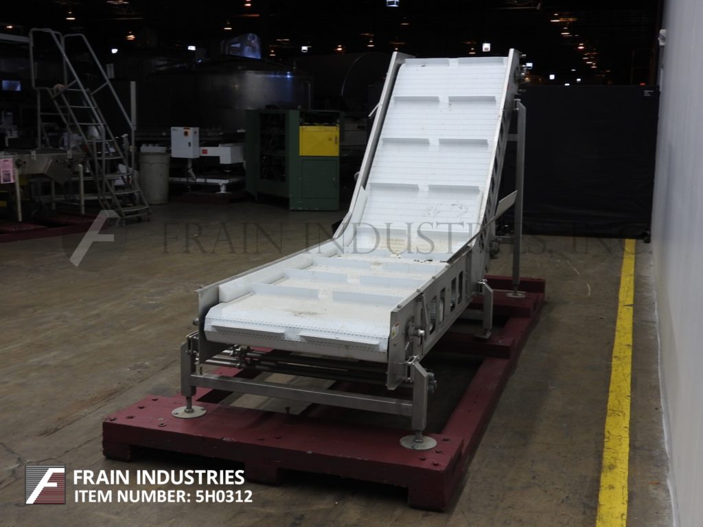 32" wide x 6' long, Friesen, Stainless Steel, inclined cleated conveyor, 61"-65" discharge height, 1/2 HP - Image 3
