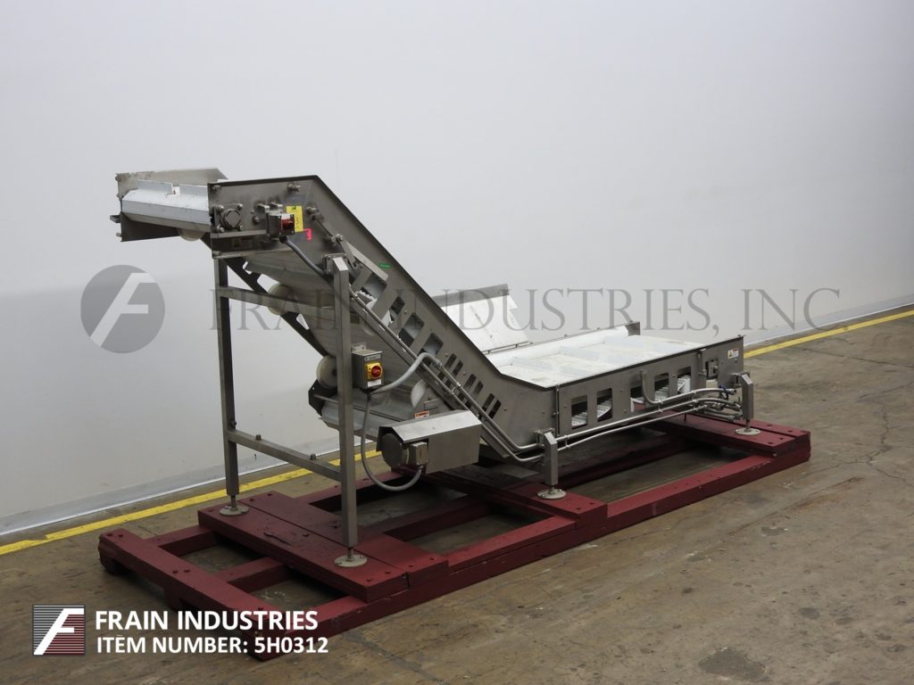 32" wide x 6' long, Friesen, Stainless Steel, inclined cleated conveyor, 61"-65" discharge height, 1/2 HP - Image 5