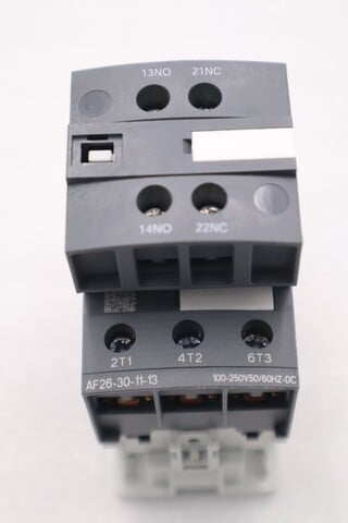 New asea brown boveri af26-30-11-13 contactor 3-p stock k-85c - Image 2