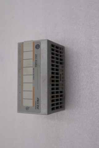 Allen-Bradley bradley 1794-0w8 ser a relay output stock h128a - Image 3