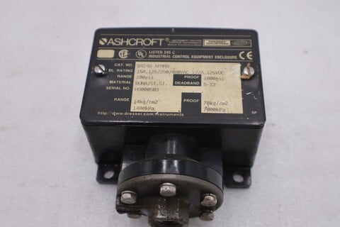 Ashcroft pressure switch cat #b424b xfmrn stock gf372 - Image 1